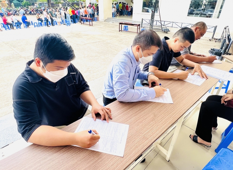 Công đoàn Vietsovpetro tổ chức cho CBCNV-NLĐ tham gia chương trình hiến máu tình nguyện đợt 1 năm 2023 Công đoàn Vietsovpetro tham gia chương trình hiến máu tình nguyện tại Bà Rịa - Vũng Tàu