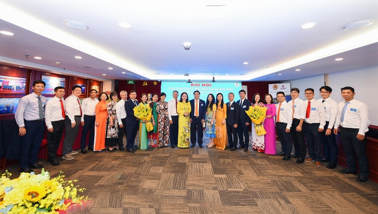 Công đoàn BIENDONG POC: Lao động sáng tạo, vượt qua thách thức Công đoàn BIENDONG POC: Lao động sáng tạo, vượt qua thách thức