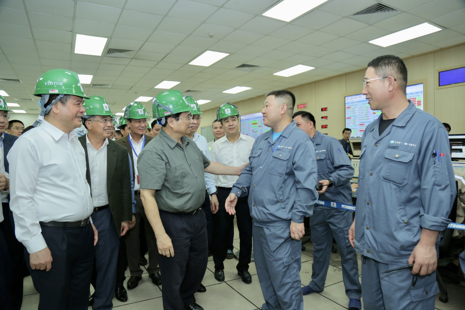 Thủ tướng Phạm Minh Chính khánh thành NMNĐ Thái Bình 2 Thủ tướng Phạm Minh Chính khánh thành NMNĐ Thái Bình 2