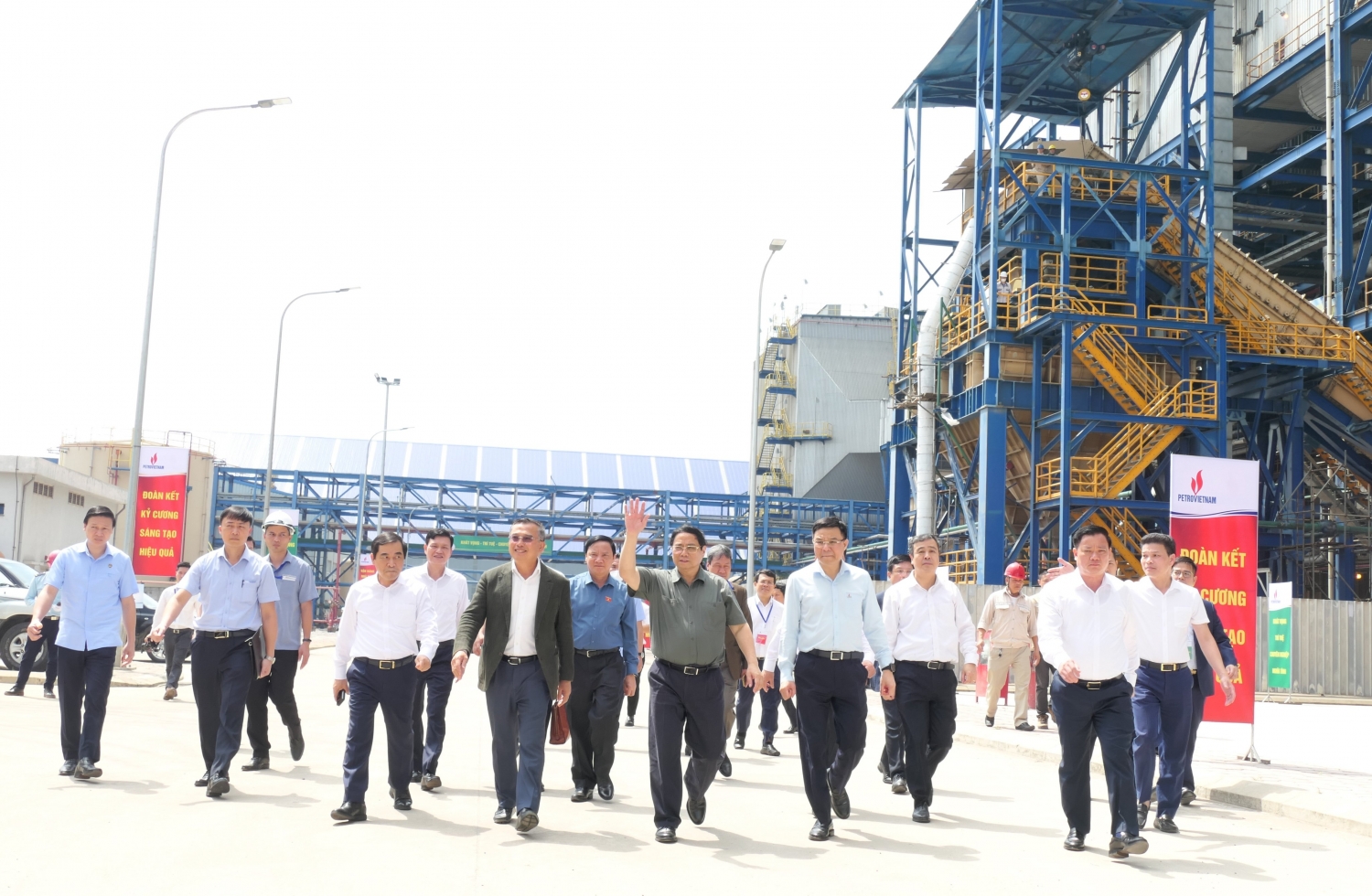 Thủ tướng Phạm Minh Chính dự Lễ khánh thành NMNĐ Thái Bình 2 Thủ tướng Phạm Minh Chính dự Lễ khánh thành NMNĐ Thái Bình 2