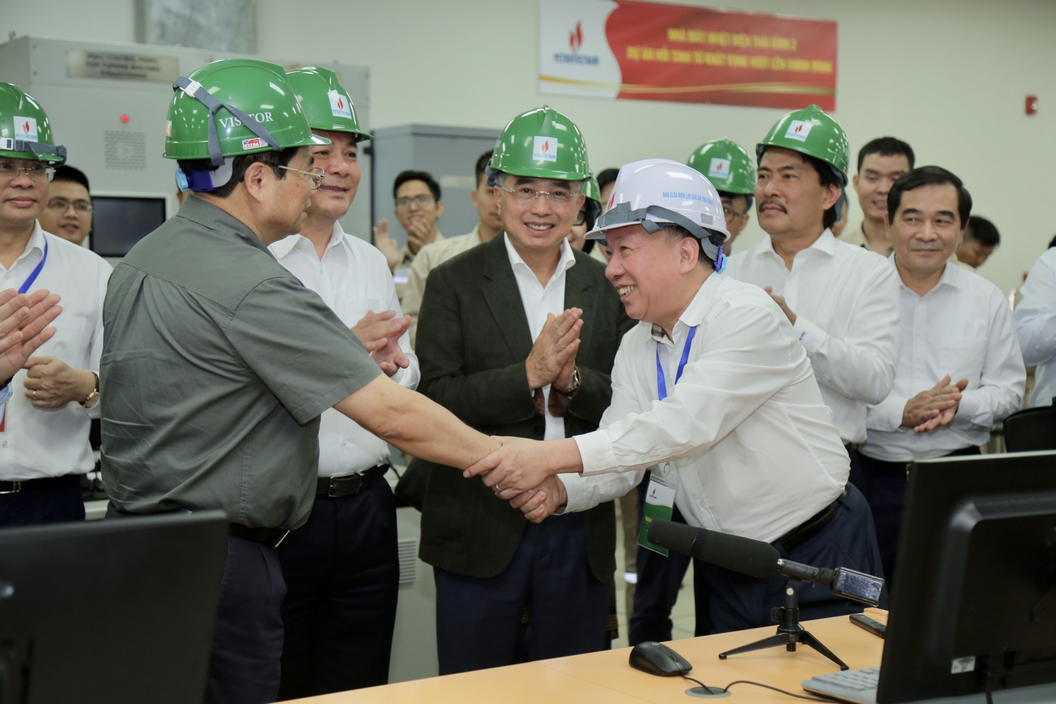 Thủ tướng Phạm Minh Chính dự Lễ khánh thành NMNĐ Thái Bình 2 Thủ tướng Phạm Minh Chính dự Lễ khánh thành NMNĐ Thái Bình 2
