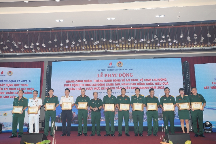 CĐ DKVN phát động Tháng Công nhân và tuyên dương người lao động Dầu khí tiêu biểu năm 2023 CĐ DKVN phát động Tháng Công nhân và tuyên dương người lao động Dầu khí tiêu biểu năm 2023