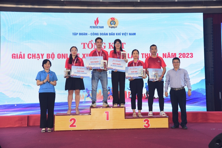 CĐ DKVN tổng kết và trao Giải chạy bộ online Xuân Dầu khí 2023