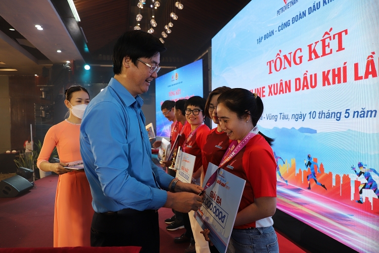CĐ DKVN tổng kết và trao Giải chạy bộ online Xuân Dầu khí 2023