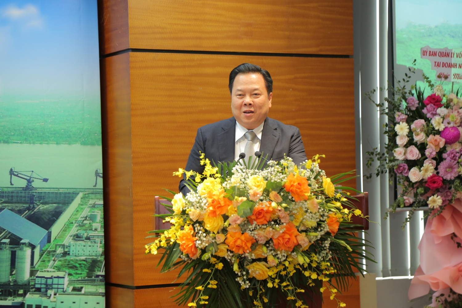 Petrovietnam ra mắt Chi nhánh Phát điện Dầu khí Petrovietnam ra mắt Chi nhánh Phát điện Dầu khí