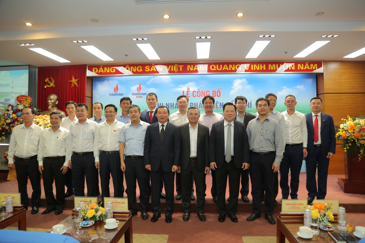 Petrovietnam ra mắt Chi nhánh Phát điện Dầu khí Petrovietnam ra mắt Chi nhánh Phát điện Dầu khí