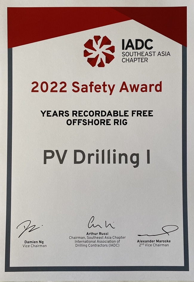 PV Drilling nhận hai giải thưởng quốc tế về thành tích an toàn PV Drilling nhận hai giải thưởng quốc tế về thành tích an toàn