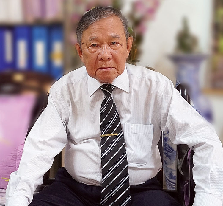 Vững tin vào tương lai của ngành Dầu khí Vững tin vào tương lai của ngành Dầu khí