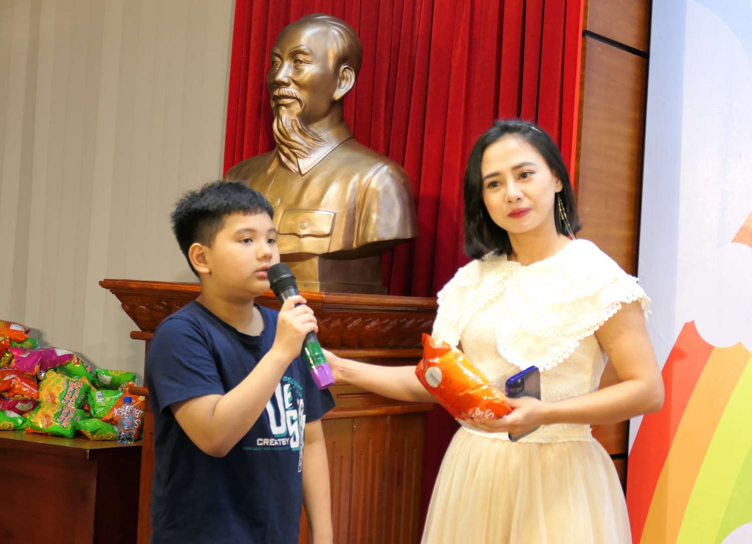 Đoàn Thanh niên Cơ quan Tập đoàn tổ chức Ngày hội Thiếu nhi 1/6 Đoàn Thanh niên Cơ quan Tập đoàn tổ chức Ngày hội Thiếu nhi 1/6