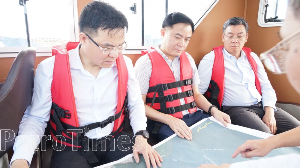 Lãnh đạo Petrovietnam thăm Tổ hợp Lọc hóa dầu Long Sơn và khảo sát khu vực dự kiến đầu tư dự án Lãnh đạo Petrovietnam thăm Tổ hợp Lọc hóa dầu Long Sơn và khảo sát khu vực dự kiến đầu tư dự án tại Long Sơn