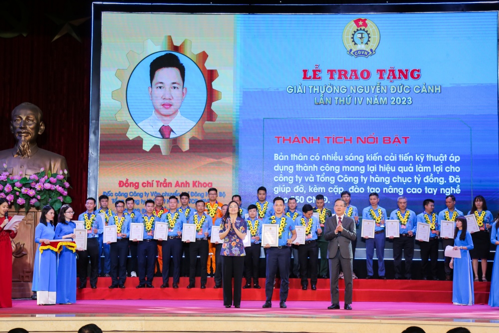 5 người lao động Dầu khí tiêu biểu nhận Giải thưởng Nguyễn Đức Cảnh lần thứ IV 5 người lao động Dầu khí tiêu biểu nhận Giải thưởng Nguyễn Đức Cảnh lần thứ IV