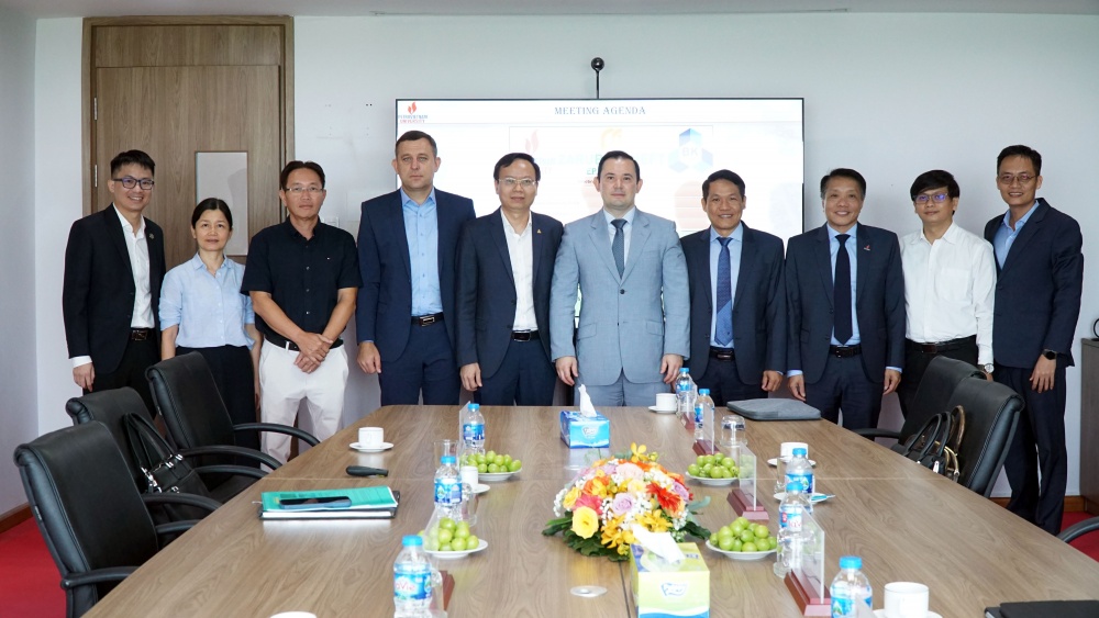 PVU và HCMUT trao đổi hợp tác với Công ty Zarubezhneft EP Vietnam