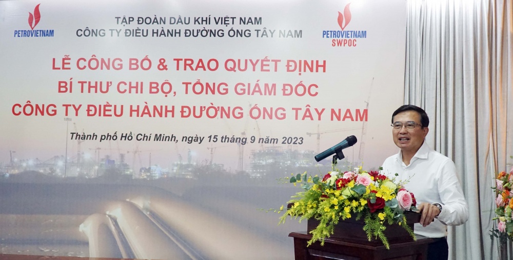 đồng chí Hoàng Quốc Vượng - Bí thư Đảng ủy, Chủ tịch HĐTV Tập đoàn đồng chí Hoàng Quốc Vượng - Bí thư Đảng ủy, Chủ tịch HĐTV Tập đoàn