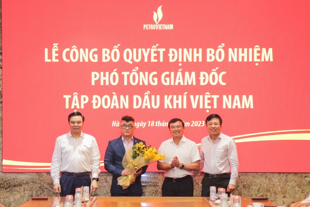 Đồng chí Phan Tử Giang được bổ nhiệm giữ chức Phó Tổng Giám đốc Petrovietnam Đồng chí Phan Tử Giang được bổ nhiệm giữ chức Phó Tổng Giám đốc Petrovietnam