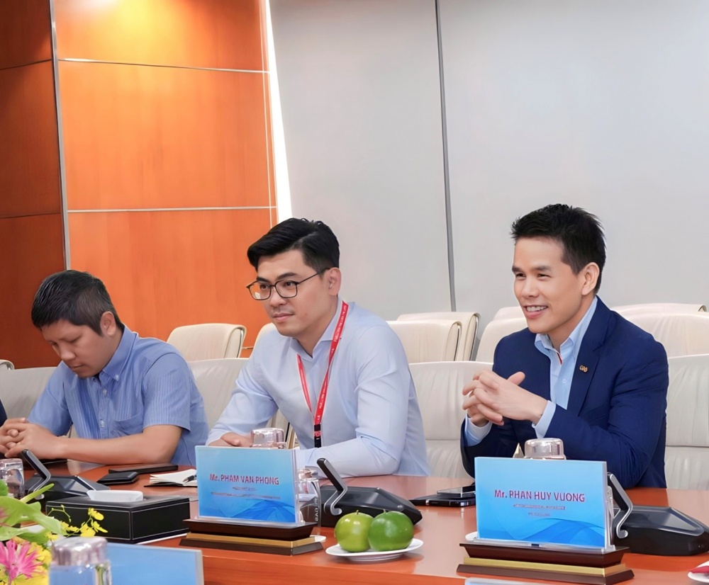 Ban Giám đốc PV GAS Trading làm việc cùng Lãnh đạo PV GAS nhằm mở rộng thị trường khí cho nhóm khách hàng ngoài điện Ban Giám đốc PV GAS Trading làm việc cùng Lãnh đạo PV GAS nhằm mở rộng thị trường khí cho nhóm khách hàng ngoài điện