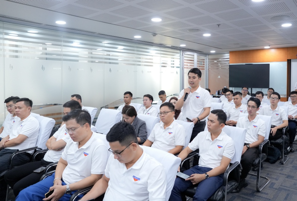 H6. Các bạn thanh niên bày tỏ nguyện vọng cống hiến và tinh thần sẵn sàng vì sự nghiệp chung H6. Các bạn thanh niên bày tỏ nguyện vọng cống hiến và tinh thần sẵn sàng vì sự nghiệp chung