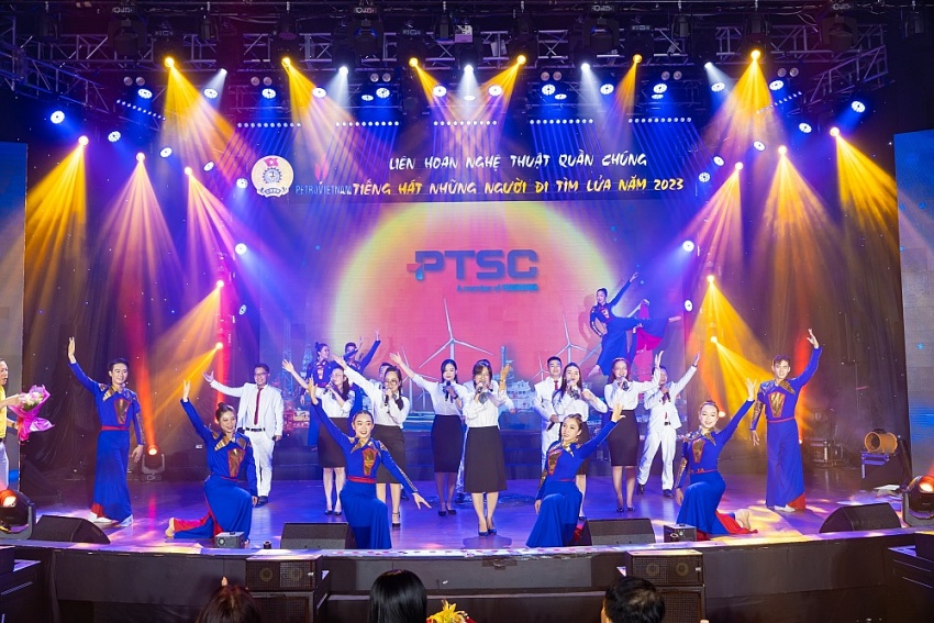 Ấn tượng Liên hoan “Tiếng hát Những người đi tìm lửa” khu vực phía Nam Ấn tượng Liên hoan “Tiếng hát Những người đi tìm lửa” khu vực phía Nam