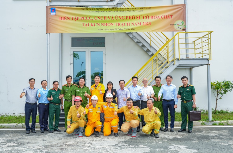 Xí nghiệp Phân phối Khí thấp áp Nhơn Trạch tổ chức diễn tập PCCC, CNCH và ứng phó sự cố hóa chất năm 2023 Xí nghiệp Phân phối Khí thấp áp Nhơn Trạch tổ chức diễn tập PCCC, CNCH và ứng phó sự cố hóa chất năm 2023