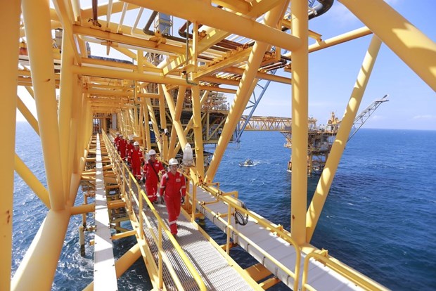 Petrovietnam’s revenue hits record in October despite falling petrol prices