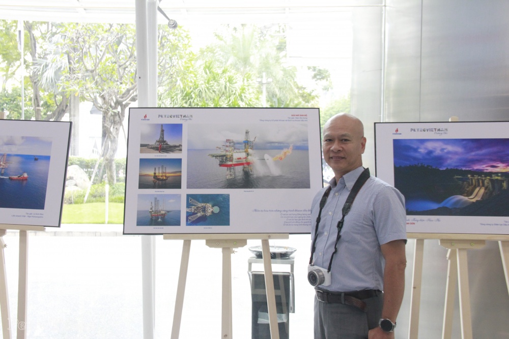 Triển lãm và trao giải cuộc thi ảnh “Petrovietnam trong tôi” khu vực TP Hồ Chí Minh Triển lãm và trao giải cuộc thi ảnh “Petrovietnam trong tôi” khu vực TP Hồ Chí Minh