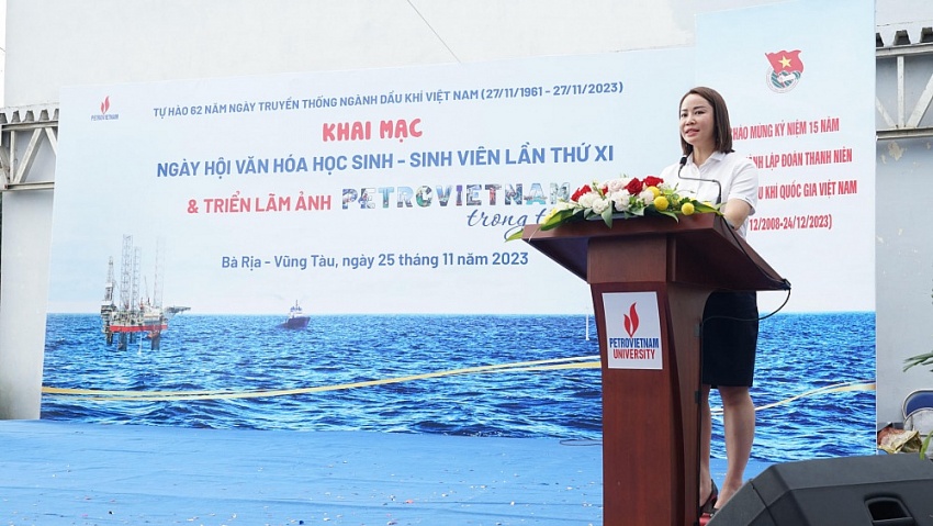 Sôi nổi Ngày hội Văn hóa Học sinh – Sinh viên năm 2023 và Triển lãm ảnh “Petrovietnam trong tôi” Sôi nổi Ngày hội Văn hóa Học sinh – Sinh viên năm 2023 và triển lãm ảnh “Petrovietnam trong tôi”