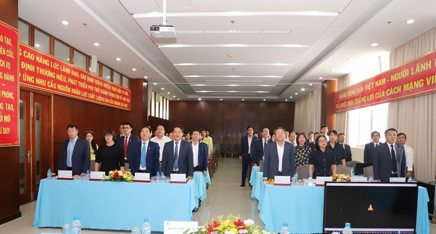 PVU đóng góp tích cực và ý nghĩa vào sự phát triển của Tập đoàn Dầu khí Việt Nam PVU đóng góp tích cực và ý nghĩa vào sự phát triển của Tập đoàn Dầu khí Việt Nam