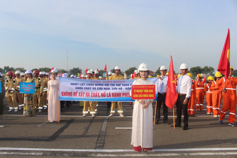 17-NKT-AD-0001: CBNV PVOIL Miền Đông hưởng ứng tham gia Hội thao phòng cháy chữa cháy và cứu nạn cứu hộ tỉnh Bà Rịa - Vũng Tàu ngày 29/9/2023. 17-NKT-AD-0001: CBNV PVOIL Miền Đông hưởng ứng tham gia Hội thao phòng cháy chữa cháy và cứu nạn cứu hộ tỉnh Bà Rịa - Vũng Tàu ngày 29/9/2023.