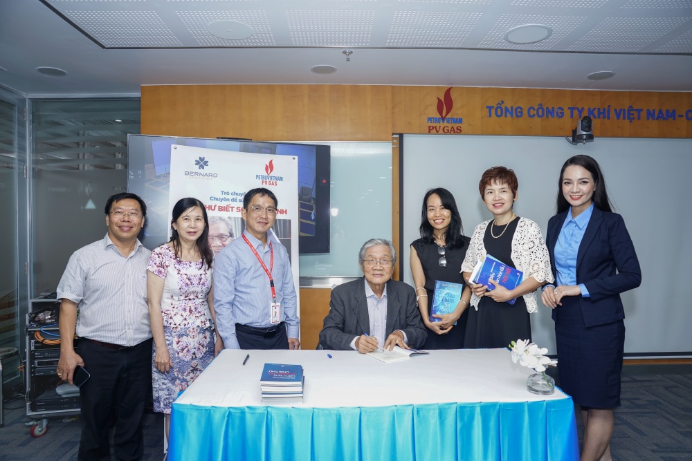 16-TKN-AD-0005: Tọa đàm chăm sóc sức khỏe cho người lao động - Ung thư biết sớm trị lành. 16-TKN-AD-0005: Tọa đàm chăm sóc sức khỏe cho người lao động - Ung thư biết sớm trị lành.