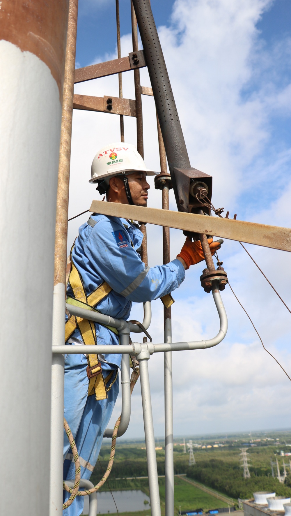 Tác phẩm dự thi Tác phẩm dự thi