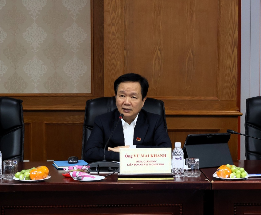 Vietsovpetro xây dựng hệ thống quản trị tri thức và phát triển nguồn nhân lực theo định hướng ESG Vietsovpetro xây dựng hệ thống quản trị tri thức và phát triển nguồn nhân lực theo định hướng ESG