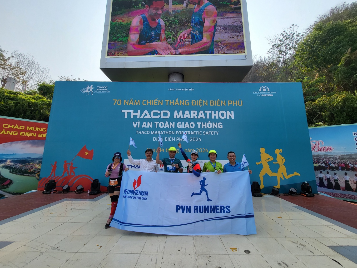 Petrovietnam đồng hành cùng giải chạy THACO Marathon Vì an toàn giao thông - Điện Biên Phủ 2024 Petrovietnam đồng hành cùng giải chạy THACO Marathon Vì an toàn giao thông - Điện Biên Phủ 2024