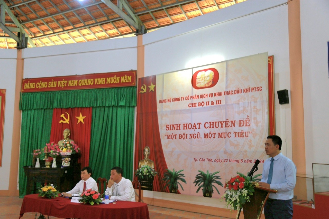 Ý kiến chia sẻ của đảng viên trong buổi sinh hoạt chuyên đề “Một đội ngũ, một mục tiêu” Ý kiến chia sẻ của đảng viên trong buổi sinh hoạt chuyên đề “Một đội ngũ, một mục tiêu”