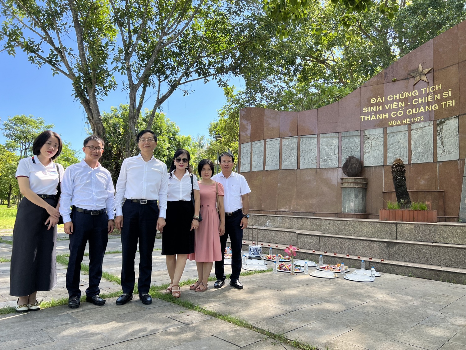 nhân dịp kỷ niệm 77 năm Ngày Thương binh - Liệt sĩ (27/7/1947 - 27/7/2024) nhân dịp kỷ niệm 77 năm Ngày Thương binh - Liệt sĩ (27/7/1947 - 27/7/2024)