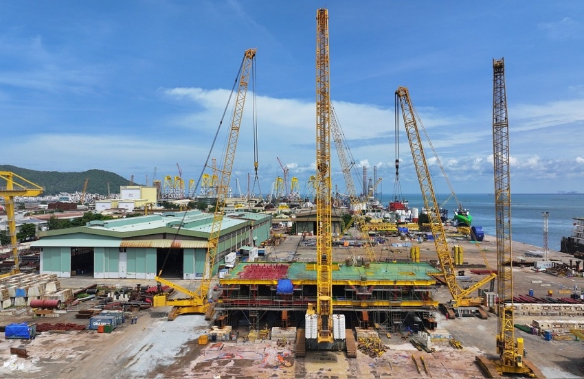 Xí nghiệp Xây lắp hoàn thành vượt kế hoạch các công trình Dự án trọng điểm trong 6 tháng đầu năm 2024 Vietsovpetro: Xí nghiệp Xây lắp hoàn thành vượt kế hoạch các công trình 6 tháng đầu năm