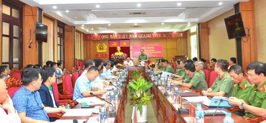 Công an tỉnh BR-VT và PVFCCo phối hợp bảo vệ an ninh – trật tự, an toàn các công trình dầu khí Công an tỉnh BR-VT và PVFCCo phối hợp bảo vệ an ninh – trật tự, an toàn các công trình dầu khí