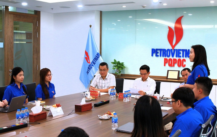 Đảng ủy, Ban Tổng Giám đốc PQPOC đối thoại với người lao động và đoàn viên, thanh niên Đảng ủy, Ban Tổng Giám đốc PQPOC đối thoại với người lao động và đoàn viên, thanh niên