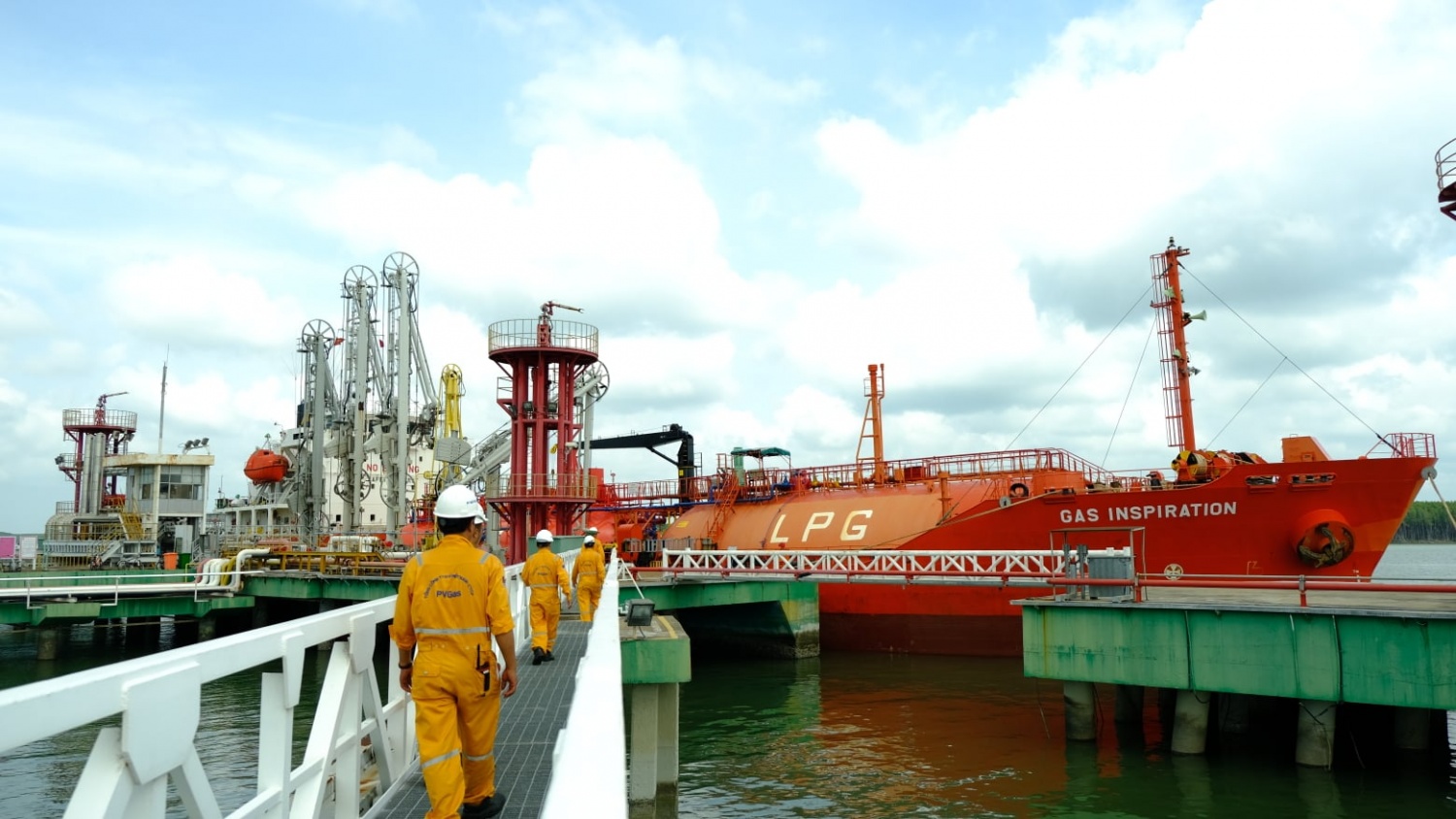Petrovietnam liên tục thiết lập những kỷ lục trong sản xuất kinh doanh Petrovietnam liên tục thiết lập những kỷ lục trong sản xuất kinh doanh