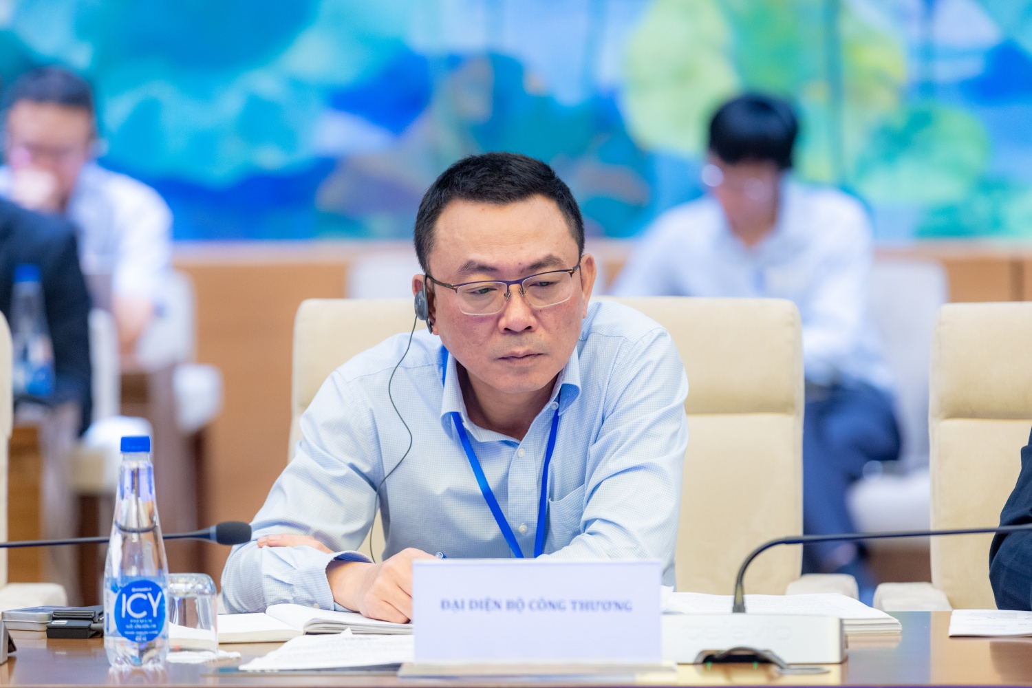 Hoàn thiện dự thảo Luật Điện lực (sửa đổi) nhằm thúc đẩy chuyển dịch năng lượng xanh Hoàn thiện dự thảo Luật Điện lực (sửa đổi) nhằm thúc đẩy chuyển dịch năng lượng xanh